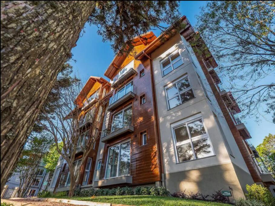 Luxuoso Apartamento Em Gramado - 2 Suites Екстериор снимка